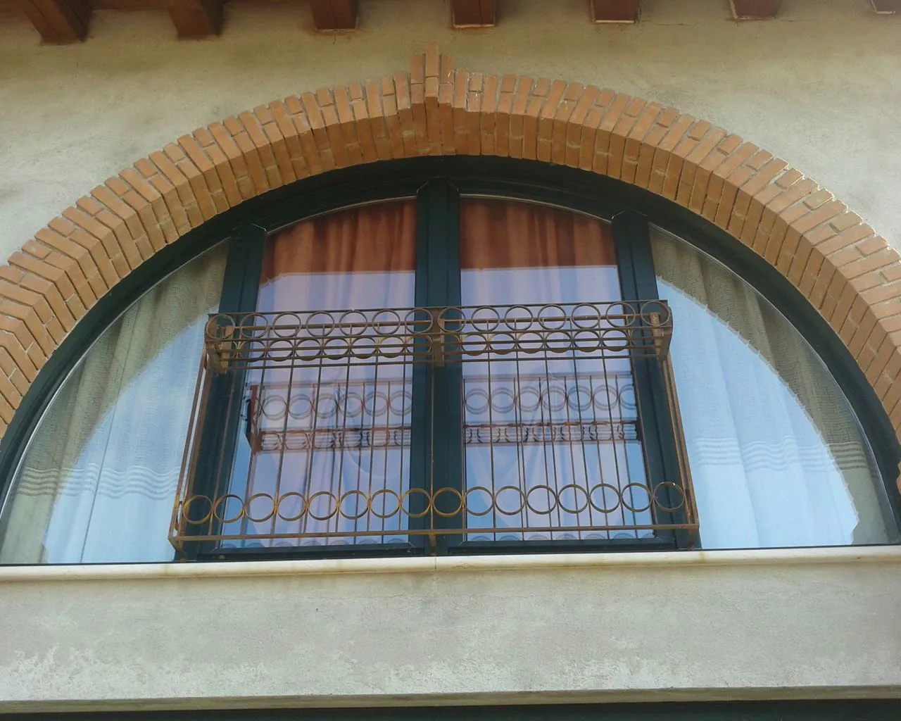 Infissi ad arco