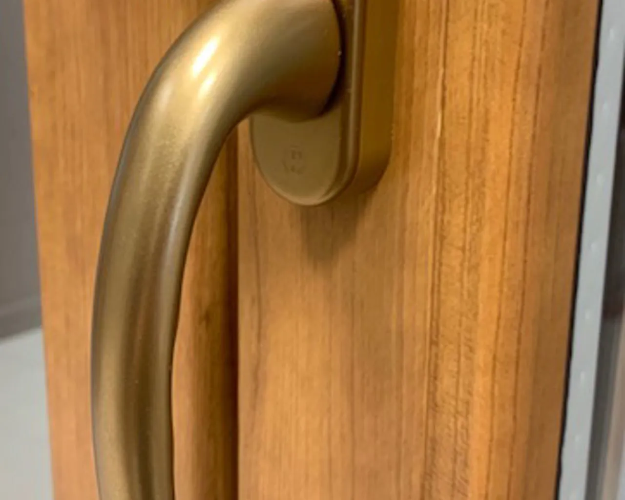Maniglia Tokyo ottone lucido